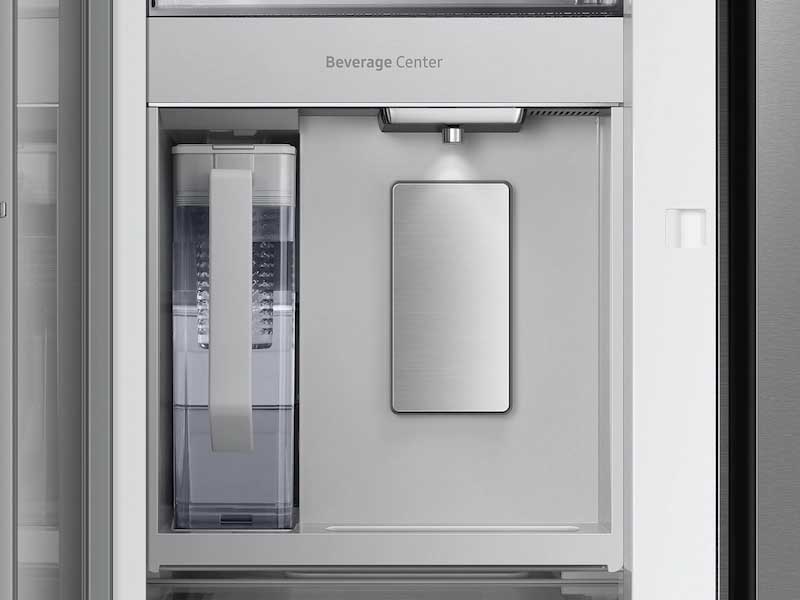 Bespoke 3-Door French Door Refrigerator (30 cu. ft.) with Beverage Center™ in Stainless Steel - Image 7