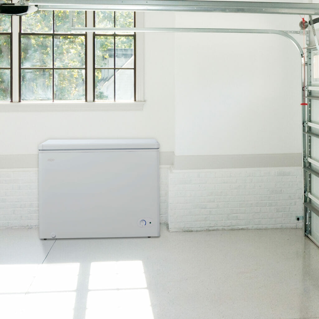 7.2 cu. ft. Chest Freezer in White - Image 6